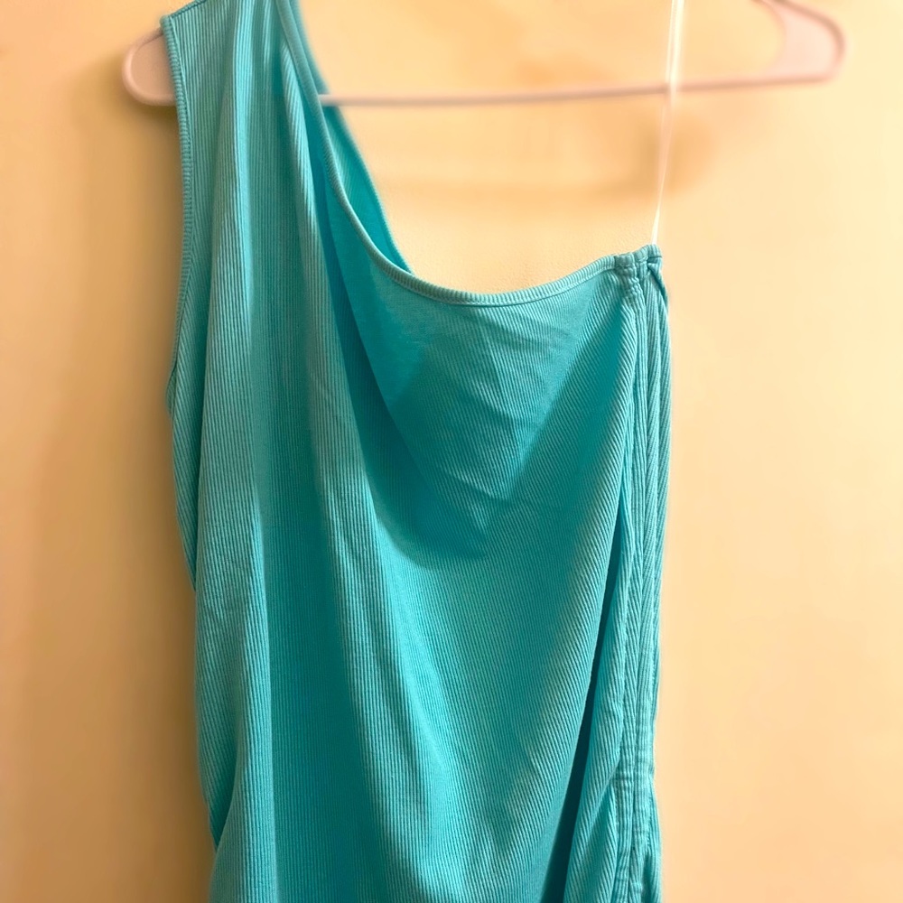 NWOT RIBBED RUCHED DRESS - Picture 3 of 4